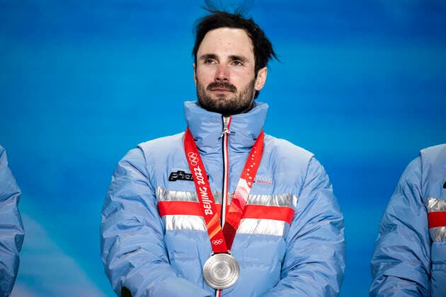 220213 Hans Christer Holund of Norway with his silver medal at the medal ceremony for men s cross-country skiing 4 x 10 km relay during day 9 of the 2022 Winter Olympics on February 13, 2022 in Zhangjiakou. Photo: Jon Olav Nesvold BILDBYRAN COP 217 JE0041 Olympic Games, Olympische Spiele, Olympia, OS olympics winter olympics os ol olympiska spel vinter-os olympiske leker peking peking 2022 beijing 2022 beijing 2022 olympic games beijing 2022 winter olympic games peking-os beijing-ol vinter-ol 9 bbeng norge Copyright: JONxOLAVxNESVOLD BB220213JE117