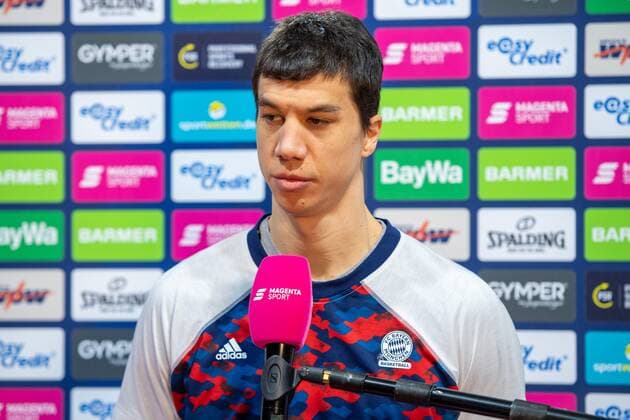 Vladimir Lucic 11 (FC Bayern) im Interview, FC Bayern Basketball vs. Fraport Skyliners, easyCredit BBL, 13.02.2022 Muenchen Bayern Deutschland