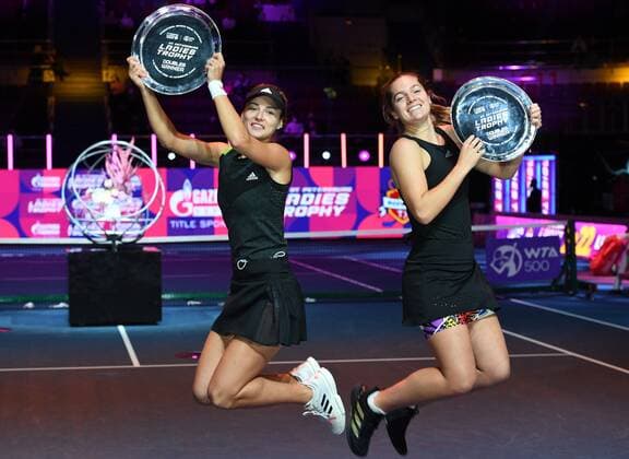 Russia Tennis St.Petersburg Ladies Trophy 2022 8113620 13.02.2022 Winners Russia s Anna Kalinskaya and Caty McNally, of the United States, pose with the main trophies during the award ceremony following the women s doubles tennis final match at the St. Petersburg Ladies Trophy 2022 tennis tournament in St.Petersburg, Russia. Alexei Danichev Sputnik St. Petersburg Russia  Copyright: xAlexeixDanichevx