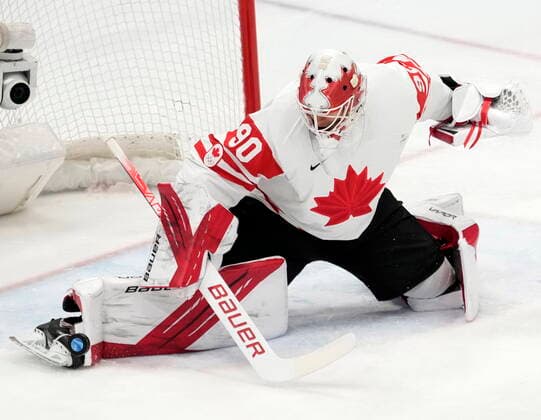 February 13, 2022, Beijing, ON, China: Team Canada goaltender Matt Tomkins (90) makes a save during first period men s Ice hockey, Eishockey action against China at the Beijing Olympic Winter games, Winterspiele,Spiele, Summer games in Beijing, Sunday, Feb. 13, 2022. Matt Tomkins, - ZUMAc35_ 20220213_zaf_c35_036 Copyright: xRyanxRemiorzx