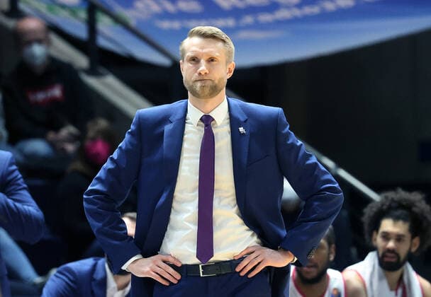 Headcoach Tuomas Lisalo (Telekom Baskets Bonn)
