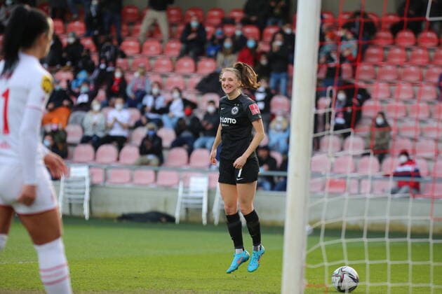 13.02.2022, xcex, GER, Frauenfussball, 1. Bundesliga, DIE LIGA, FLYERALARM Frauen-Bundesliga Saison 2021 2022, Spieltag 14, SGE, 1. FC Koeln - Eintracht Frankfurt Frauen, Torjubel, Jubel, goal celebration Eintracht Frankfurt, Lara Prasnikar (SGE) DFL regulations prohibit any use of photographs as image sequences and or quasi-video