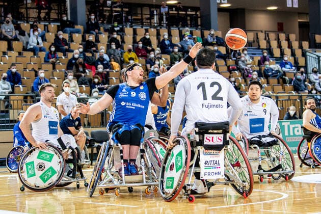 Rollstuhlbasketball Bundesliga; RSV Lahn-Dill - BG Baskets Hamburg, 12.02.22 Kai Moeller ( 9 BG Baskets Hamburg), Simon Brown ( 5 RSV Lahn-Dill), Reo Fujimoto ( 12 RSV Lahn-Dill), Hiroaki Kozai ( 9 RSV Lahn-Dill) Rollstuhlbasketball Bundesliga; RSV Lahn-Dill - BG Baskets Hamburg: Wetzlar, 12.02.22 Copyright: xBEAUTIFULxSPORTS Roeczeyx