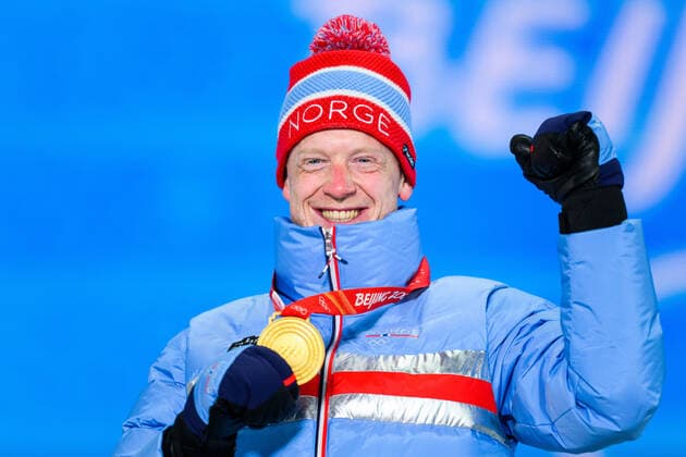 220214 Johannes Thingnes Bo of Norway celebrate at the medal ceremony for men s biathlon 10 km sprint during day 10 of the 2022 Winter Olympics on February 14, 2022 in Zhangjiakou. Photo: Joel Marklund BILDBYRAN kod JM JM0284 bbeng Olympic Games, Olympische Spiele, Olympia, OS olympics winter olympics os ol olympiska spel vinter-os olympiske leker peking peking 2022 beijing 2022 beijing 2022 olympic games beijing 2022 winter olympic games peking-os beijing-ol vinter-ol medaljceremoni medaljeseremoni celebration jubel norge norway guld Copyright: JOELxMARKLUND BB220214JM036