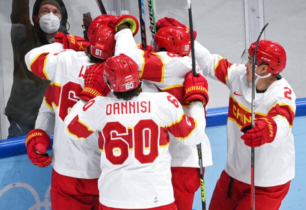 (220215) -- BEIJING, Feb. 15, 2022 -- Athletes of China celebrate scoring during the Ice hockey, Eishockey men s qualification play-off of Beijing 2022 Winter Olympics between Canada and China at Wukesong Sports Centre, in Beijing, capital of China, Feb. 15, 2022. ) (BEIJING2022)CHINA-BEIJING-OLYMPIC Winter games, Winterspiele,Spiele, Summer games ICE HOCKEY-MEN S QUALIFICATION PLAY-OFF-CAN VS CHN (CN) LixZiheng