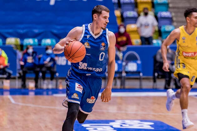 easycredit BBL, Fraport Skyliners vs. Alba Berlin, Frankfurt, Fraport Arena, 15.2.2022 Lukas Wank (Fraport Skyliners 0), Fraport Skyliners vs. Alba Berlin, Frankfurt, Fraport Arena, 15.2.2022 Copyright: xBEAUTIFULxSPORTS Gawlikx