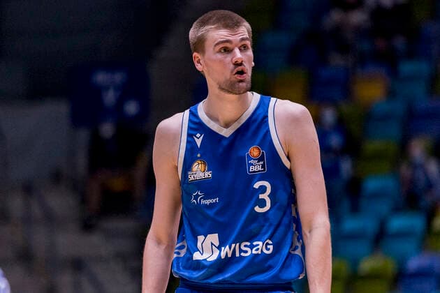 easycredit BBL, Fraport Skyliners vs. Alba Berlin, Frankfurt, Fraport Arena, 15.2.2022 Matt Haarms (Fraport Skyliners 3), Fraport Skyliners vs. Alba Berlin, Frankfurt, Fraport Arena, 15.2.2022 Copyright: xBEAUTIFULxSPORTS Gawlikx
