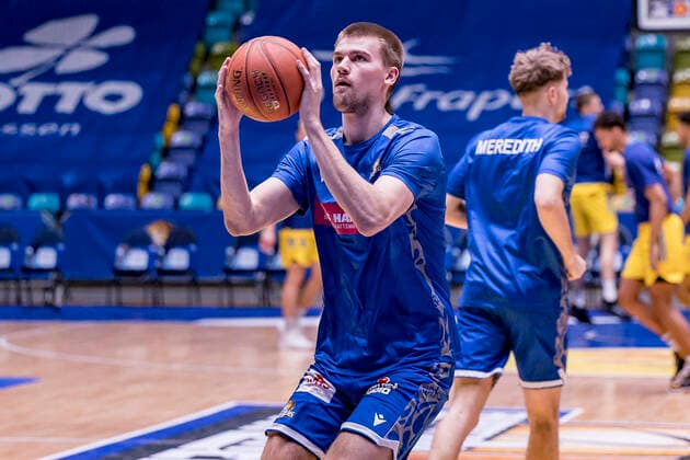 easycredit BBL, Fraport Skyliners vs. Alba Berlin, Frankfurt, Fraport Arena, 15.2.2022 Matt Haarms (Fraport Skyliners 3), Fraport Skyliners vs. Alba Berlin, Frankfurt, Fraport Arena, 15.2.2022 Copyright: xBEAUTIFULxSPORTS Gawlikx