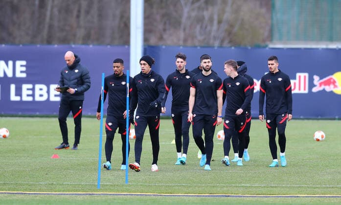 Europa League RB Leipzig - Training 16.12.2022 Leipzig, 16.02.2022, RBL Trainingszentrum, Europa League , RB Leipzig Abschlusstraining am Vortag von RBL v. Real San Sebastian , Im Bild: Spieler von RB Leipzig ,
