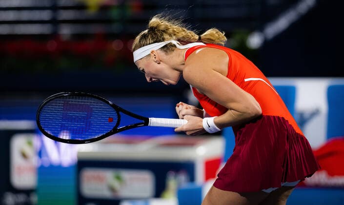 February 16, 2022, DUBAI, UNITED ARAB EMIRATES: Petra Kvitova of the Czech Republic in action during the second round of the 2022 Dubai Duty Free Tennis Championships WTA, Tennis Damen 1000 tennis tournament against Aryna Sabalenka of Belarus DUBAI UNITED ARAB EMIRATES - ZUMAa181 20220216_zaa_a181_074 Copyright: xRobxPrangex