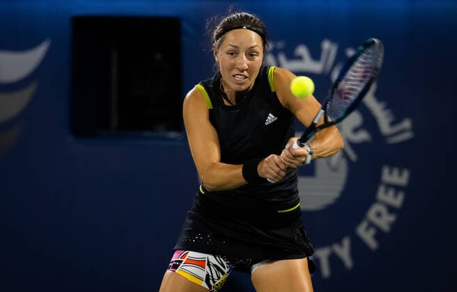 February 16, 2022, DUBAI, UNITED ARAB EMIRATES: Jessica Pegula of the United States in action during the second round of the 2022 Dubai Duty Free Tennis Championships WTA, Tennis Damen 1000 tennis tournament against Ons Jabeur of Tunisia DUBAI UNITED ARAB EMIRATES - ZUMAa181 20220216_zaa_a181_086 Copyright: xRobxPrangex