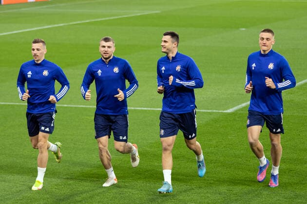 Dinamo Zagreb press conference, PK, Pressekonferenz and training, UEFA Europa League, Seville, Spain Seville, Spain. 16th, February 2022. The players of Dinamo Zagreb seen during the training ahead of the UEFA Europa League quarter-final between Sevilla FC and Dinamo Zagreb in Seville. Seville Andalusia Spain  Copyright: xGonzalesxPhoto MarioxDiazxRaserox