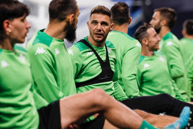 Zenit V Betis: Play-off - UEFA Europa League Joaquin (C) of Real Betis during training session on the eve of the UEFA Europa League play-off first leg match between Zenit St. Petersburg and Real Betis on February 16, 2022 at Gazprom Arena in Saint Petersburg, Russia. Saint Petersburg Russia  Copyright: xMikexKireevx originalFilename:kireev-zenitvbe220216_npx3u.jpg