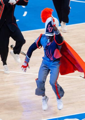 OKLAHOMA CITY, OK - FEBRUARY 16: Langston University Marching Band performing halftime of the Oklahoma City Thunder versus San Antonio Spurs on February 16, 2022, at the Paycom Center in Oklahoma City, Oklahoma. (Photo by Torrey Purvey Icon Sportswire) NBA, Basketball Herren, USA FEB 16 Spurs at Thunder Icon190721080970