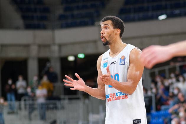 Jamel Morris (Syntainics MBC, 20) enttaeuschung traurig niedergeschlagen , MLP Academics Heidelberg vs. Syntainics MBC, Basketball, easyCredit Bundesliga, 22.Spieltag, Saison 2021 2022, 16.02.2022, MLP Academics Heidelberg vs. Syntainics MBC, Basketball, easyCredit Bundesliga, 22.Spieltag, Saison 2021 2022, 16.02.2022, Heidelberg Copyright: xEibner-Pressefotox EP_EER