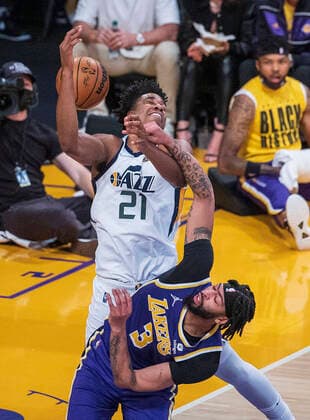 February 16, 2022, Los Angeles, California, USA: Anthony Davis 3 of the Los Angeles Lakers blocks a shot by Hassan Whiteside 21 of the Utah Jazz during their NBA, Basketball Herren, USA game on Wednesday February 16, 2022 at Crypto.com Arena in Los Angeles, California. Lakers defeat Jazz, 106-101. PI Los Angeles USA - ZUMAp124 20220216_zaa_p124_031 Copyright: xJAVIERxROJASx
