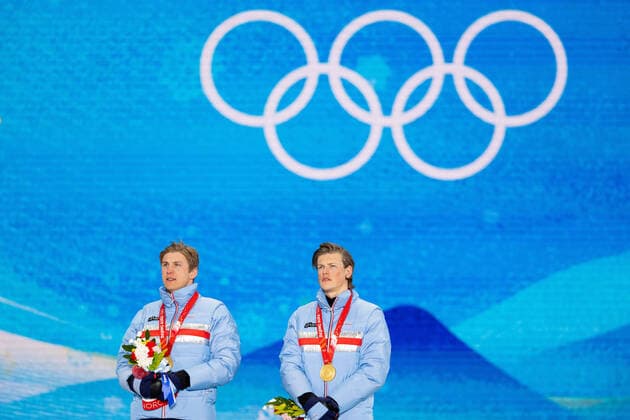 220217 Erik Valnes and Johannes Hosflot Klaebo of Norway with their gold medals at the medal ceremony for men s cross-country skiing team sprint during day 13 of the 2022 Winter Olympics on February 17, 2022 in Zhangjiakou. Photo: Vegard Grott BILDBYRAN kod VG JM0291 bbeng Olympic Games, Olympische Spiele, Olympia, OS olympics winter olympics os ol olympiska spel vinter-os olympiske leker peking peking 2022 beijing 2022 beijing 2022 olympic games beijing 2022 winter olympic games peking-os beijing-ol vinter-ol medaljceremoni medaljeseremoni norge jubel guld gold *** 220217 Erik Valnes and Johannes Hosflot Klaebo of Norway with their gold medals at the medal ceremony for men s cross country skiing team sprint during day 13 of the 2022 Winter Olympics on February 17, 2022 in Zhangjiakou Photo Vegard Grott BILDBYRAN kod VG JM0291 bbeng olympic games olympics winter olympics os ol olympics winter o olympics peking peking Beijing 2022 beijing 2022 beijing 2022 olympic games beijing 2022 winter olympic games beijing os beijing ol winter ol medal ceremony medal ceremony norway jubilation gold gold,  Copyright: VEGARDxGRoTT BB220217VG022