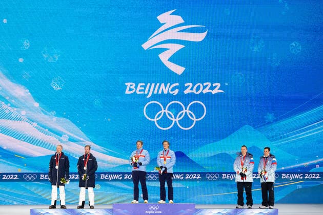 220217 Iivo Niskanen and Joni Mäki of Finland, Erik Valnes and Johannes Hosflot Klaebo of Norway and Alexander Bolshunov and Alexander Terentev ROC (Russia) at the medal ceremony for men s cross-country skiing team sprint during day 13 of the 2022 Winter Olympics on February 17, 2022 in Zhangjiakou. Photo: Vegard Grott BILDBYRAN kod VG JM0291 bbeng Olympic Games, Olympische Spiele, Olympia, OS olympics winter olympics os ol olympiska spel vinter-os olympiske leker peking peking 2022 beijing 2022 beijing 2022 olympic games beijing 2022 winter olympic games peking-os beijing-ol vinter-ol medaljceremoni medaljeseremoni finland jubel norge ryssland Copyright: VEGARDxGRoTT BB220217VG032
