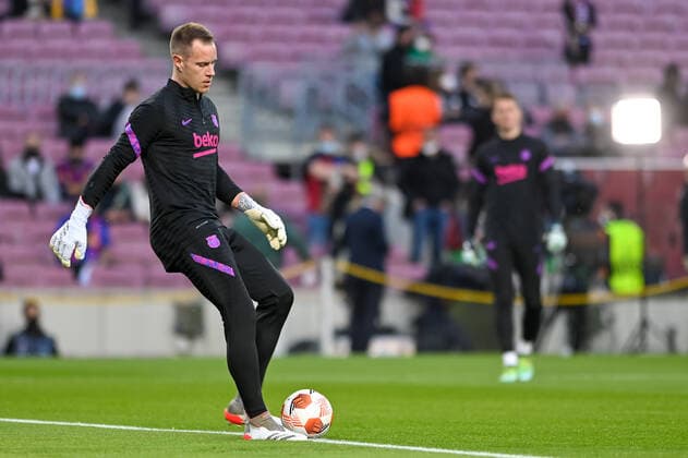 February 17, 2022, Barcelona, Spain: Marc Andre ter Stegen of FC Barcelona, Barca during the UEFA Europa League match between FC Barcelona and SSC Napoli at Camp Nou in Barcelona, Spain. Barcelona Spain - ZUMAd159 20220217_zia_d159_002 Copyright: xGerardxFrancox