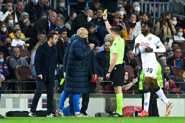 17th February 2022; Camp Nou; Barcelona; Spain; UEFA Europa League; FC Barcelona, Barca vs Napoli; yellow card to Luciano Spalletti (Napoli coach) Barcelona Barcelona Spain Futbol Copyright: xGerardxFrancox xAgenciaxLOFx