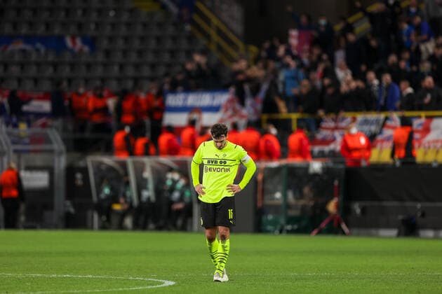 17.02.2022, Fussball, Saison 2021 2022, UEFA Europa League, Play-Offs, Borussia Dortmund - Glasgow Rangers, Mats Hummels (Borussia Dortmund) Foto: Dennis Ewert RHR-FOTO Dortmund Signal Iduna Park NRW Deutschland xRHR-FOTO DEx