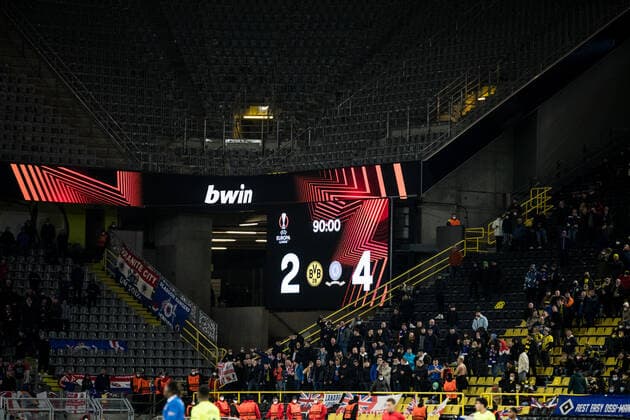 UEFA Europa League, Borussia Dortmund - Rangers FC; 17.02.2022 Endstand in Dortmund: 2:4 UEFA Europa League, Borussia Dortmund - Rangers FC, Dortmund, SIGNAL IDUNA PARK REGULATIONS PROHIBIT ANY USE OF PHOTOGRAPHS AS IMAGE SEQUENCES AND OR QUASI-VIDEO. Copyright: xBEAUTIFULxSPORTS Wunderlx