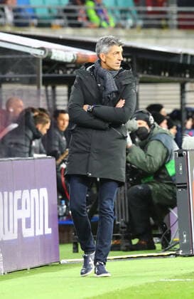 RB Leipzig - San Sebastian 17.02.2022 Leipzig, 17.02.2022, Red Bull Arena, Fussball, UEFA Europa League, Play Off Runde , RB Leipzig (GER) vs. Real Sociedad San Sebastian (ESP) , Im Bild: Trainer Imanol Alguacil (Real San Sebastian) , UEFA regulations prohibit any use of photographs as image sequences and or quasi-video ,