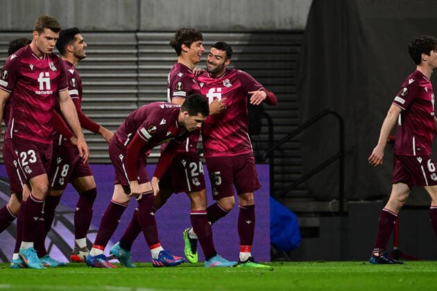 Torjubel zum 0:1 durch Robin Le Normand 24 (San Sebastian), RB Leipzig vs. Real Sociedad, Europa League, PLayoff Hinspiel, 17.02.2022