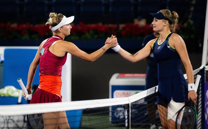 February 17, 2022, DUBAI, UNITED ARAB EMIRATES: Marketa Vondrousova of the Czech Republic & Dayana Yastremska of Ukraine in action during the quarter-final the 2022 Dubai Duty Free Tennis Championships WTA, Tennis Damen 1000 tennis tournament DUBAI UNITED ARAB EMIRATES - ZUMAa181 20220217_zaa_a181_091 Copyright: xRobxPrangex