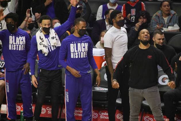 Players of the LA Clippers celebrate against the Houston Rockets, during a NBA, Basketball Herren, USA game at the Crypto.com Arena in Los Angeles, CA, 17 February 2022. Los Angeles Clippers - Houston Rockets !ACHTUNG: NUR REDAKTIONELLE NUTZUNG!  Copyright: xPHILLIPxKIMx AME6680 20220218-910e3bc7850649b05aa00d70b78d971e3e2f2789