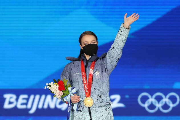 BEIJING, CHINA â€“ FEBRUARY 18, 2022: Figure skater Anna Shcherbakova of Team ROC poses with her gold medal at a victory ceremony for the ladies Figure skating, Eiskunstlauf event at the Beijing 2022 Winter Olympic Games, Olympische Spiele, Olympia, OS at the Beijing Medals Plaza. Anton Novoderezhkin TASS  TS124171