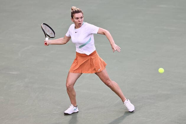 Simona Halep, ROU, during semi-finals of 2022 Dubai Championships in Dubai, 18 02 2022; -