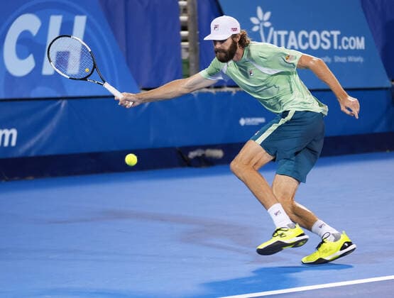 February 18, 2022, Delray Beach, Florida, United States: February, 18 - Delray Beach: Rielly Opelka(USA) plays Adrian Mannarino(FRA) in the quarterfinals of the 2022 Delray Beach Open by Vitacost.com. Delray Beach United States - ZUMApa3_ 0151411567st Copyright: xAndrewxPatronx