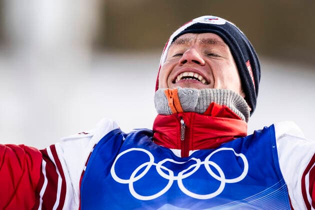 220219 Alexander Bolshunov of ROC (Russia) celebrates after competing in men s cross country skiing 30 km during day 15 of the 2022 Winter Olympics on February 19, 2022 in Zhangjiakou. Photo: Jon Olav Nesvold BILDBYRAN COP 217 VG0245 bbeng skidor cross-country skiing langrenn Olympic Games, Olympische Spiele, Olympia, OS olympics winter olympics os ol olympiska spel vinter-os olympiske leker peking peking 2022 beijing 2022 beijing 2022 olympic games beijing beijing 2022 winter olympic games peking-os beijing-ol vinter-ol jubel Copyright: JONxOLAVxNESVOLD BB220219JE072