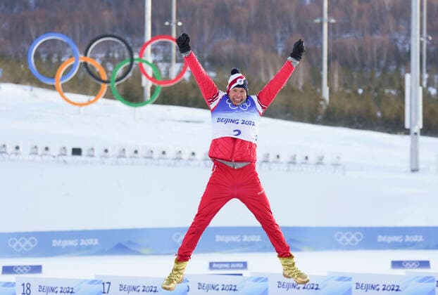 (220219) -- ZHANGJIAKOU, Feb. 19, 2022 -- Alexander Bolshunov of ROC celebrates after the cross-country skiing men s 50km mass start free of Beijing 2022 Winter Olympics at National Cross-Country Skiing Centre in Zhangjiakou, north China s Hebei Province, Feb. 19, 2022. The men s 50km cross-country mass start race on Saturday has been delayed by an hour to 1500 local time (0700 GMT) and shortened to 30km due to high winds at the National Cross-Country Centre. ) (XHTP)(BEIJING2022)CHINA-ZHANGJIAKOU-OLYMPIC Winter games, Winterspiele,Spiele, Summer games CROSS-COUNTRY SKIING-MEN S 50KM MASS START FREE (CN) LiuxChan 
