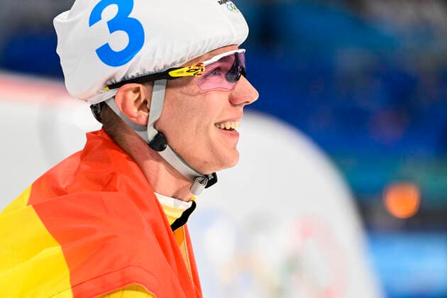 Belgian speed skater Bart Swings celebrates as he crosses the finish line to win the final of the men s mass start Speed skating, Eisschnelllauf event at the Beijing 2022 Winter Olympics in Beijing, China, Saturday 19 February 2022. The winter Olympics are taking place from 4 February to 20 February 2022. LAURIExDIEFFEMBACQ  x11327723x