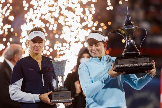 Finalistin Veronika Kudermetova und Siegerin Jelena Ostapenko mit dem Pokal, Trophäe, Siegerehrung, Praesentation Copyright: xJuergenxHasenkopfx