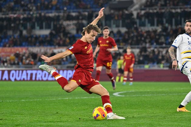 Edoardo Bove (AS Roma) goal 2-2 during the Italian Football Championship League A 2021 2022 match between AS Roma vs Hellas Verona FC at the Olimpic Stadium in Rome on 19 February 2021.  Copyright: xFabrizioxCorradettix xIPAx xx 0