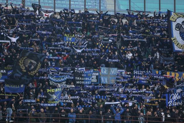 FC Internazionale fans hold up their scarves during Inter - FC Internazionale vs US Sassuolo, italian soccer Serie A match in Milan, Italy, February 20 2022  Copyright: xFrancescoxScaccianocex xIPAx xx 0