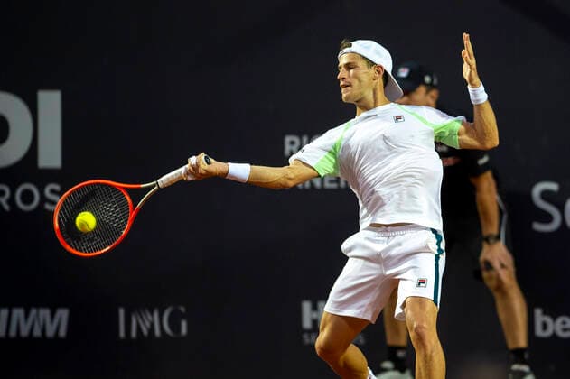 Rio Open 2022 RIO DE JANEIRO, RJ - 20.02.2022: RIO OPEN 2022 - Diego Schwarztman (ARG) in dispute with Carlos Alcaraz (ESP) on the Guga Kuerten court, of the Rio Open 2022, held at the Jockey Club Brasileiro, which takes place from February 12 to 20, this Sunday (20), in Rio de Janeiro, RJ . (Photo: Celso Pupo Fotoarena) x2172664x  CelsoxPupo