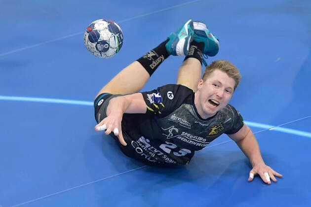 Bilder des Jahres 2022, Sport 02 Februar Sport Themen der Woche KW 07 Sport Bilder des Tages Dresdens Ivar Stavast, 20.02.2022, HC Elbflorenz Dresden - TV Großwallstadt, (c) Dresden Sachsen *** Dresdens Ivar Stavast, 20 02 2022, HC Elbflorenz Dresden TV Großwallstadt, c Dresden Saxony