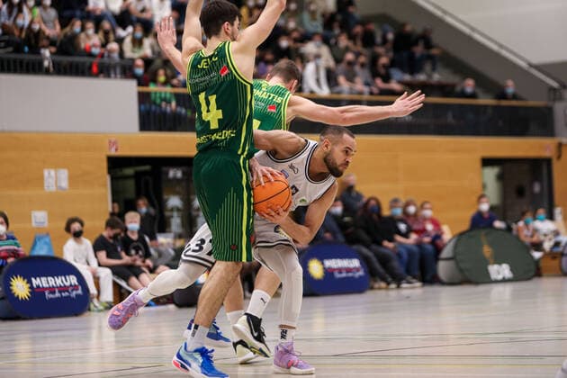 2. Basketball Bundesliga ProB Basketball ART Giants Düsseldorf gegen SC Rist Wedel, 22.02.2022 ; 2. Basketball Bundesliga ProB Basketball ART Giants Düsseldorf gegen SC Rist Wedel am 22.02.2022, Duesseldorf. Copyright: xBEAUTIFULxSPORTS KennyxBeelex
