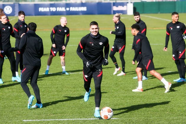 RB Leipzig - Training 23.02.2022 Leipzig, 23.02.2022, RB Leipzig Trainingszentrum, Fussball, 1. Bundesliga , RB Leipzig - Abschlusstraining vor dem UEFA Europa League Spiel gegen Real Sociedad San Sebastian , Im Bild: Andre Silva ,