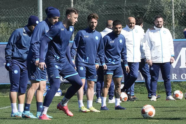 NAPLES, ITALY - FEBRUARY 23: Amir Rrahmani, Dries Mertens, Lorenzo Insigne of Napoli during a training session before the UEFA Europa League match against FC Barcelona, Barca on February 23, 2022 in Napoli, Italy. Copyright: xFotoagenziax