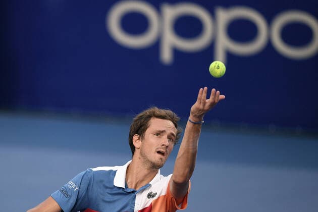Bilder des Jahres 2022, Sport 02 Februar Sport Themen der Woche KW08 (220224) -- ACAPULCO, Feb. 24, 2022 -- Daniil Medvedev of Russia serves during the men s singles round of 16 match between Daniil Medvedev of Russia and Pablo Andujar of Spain at the 2022 ATP, Tennis Herren Mexican Open tennis tournament in Acapulco, Mexico, Feb. 23, 2022. ) (SP)MEXICO-ACAPULCO-TENNIS-ATP-MEXICAN OPEN-ROUND OF 16 XinxYuewei 