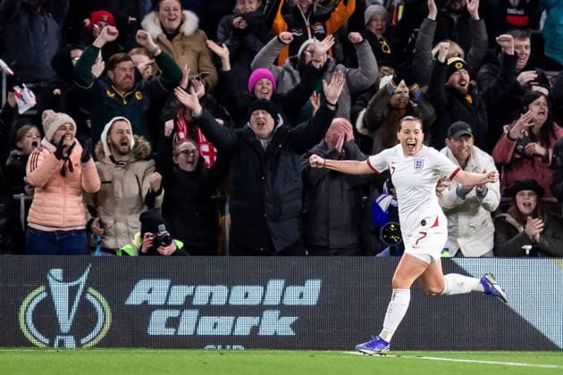 England Women v Germany Women Arnold Clark Cup 23 02 2022. GOAL scores 3-1 England midfielder Fran Kirby (7) scores and celebrates during the Arnold Clark Cup match between England Women and Germany Women at Molineux, Wolverhampton, England on 23 February 2022. Editorial use only , Copyright: xManjitxNarotrax PSI-14720-0146