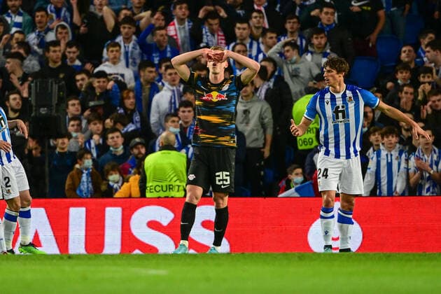 Dani Olmo 25 (Leipzig), Real Sociedad vs. RB Leipzig, Europa League, PLayoff Rueckspiel, 24.02.2022
