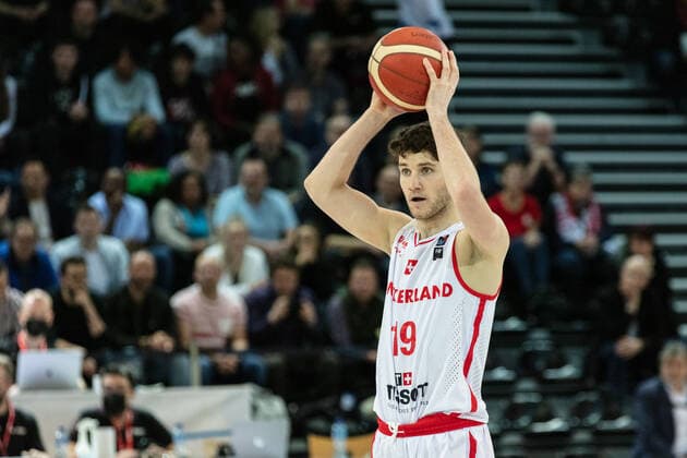 24.02.2022, Fribourg, Halle St. Leonard, FIBA Men& x92;s EuroBasket 2025 Pre-Qualification: Switzerland - Ireland, 19 Robert Zinn (Switzerland) Fribourg Halle St. Leonard Fribourg Switzerland Copyright: xJustPictures.ch SirianexDavetx