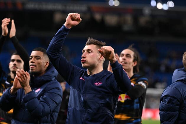 Willi Orban 4 (Leipzig), Real Sociedad vs. RB Leipzig, Europa League, PLayoff Rueckspiel, 24.02.2022