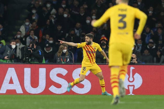 Italy: Europa League football match SSC Napoli vs Barcellona Barcellona s Spanish defender Jordi Alba celebrates after scoring a goal during the UEFA Europa League football match between SSC Napoli and Barcellona at the Diego Armando Maradona Stadium in Naples, southern Italy, on February 24, 2022. ABPH8680 Copyright: xAntonioxBalascox